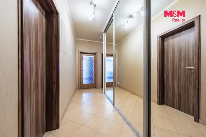 Pronájem bytu 2+kk, Praha - Horní Měcholupy, Hornoměcholupská, 60 m2