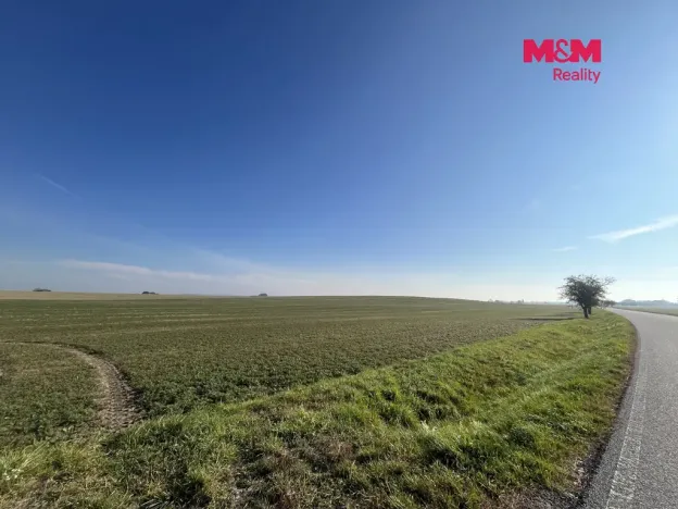 Prodej pole, Moravany, 5390 m2