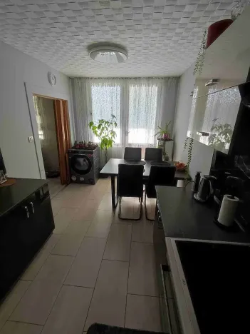 Prodej bytu 3+1, Rožmitál pod Třemšínem, Komenského, 80 m2