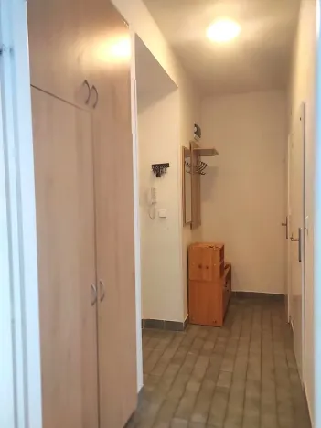 Pronájem bytu 1+1, Brno, Jana Uhra, 37 m2