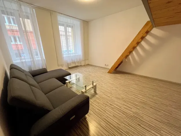 Pronájem bytu 1+kk, Brno, Štěpánská, 37 m2