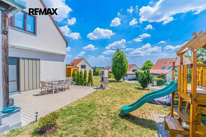 Prodej rodinného domu, Lidice, Starosty Hejmy, 148 m2