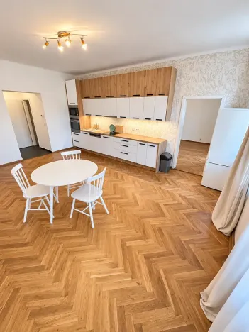 Pronájem bytu 2+kk, Praha - Žižkov, U kněžské louky, 80 m2