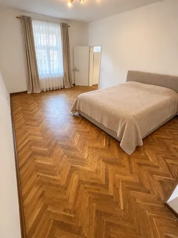 Pronájem bytu 2+kk, Praha - Žižkov, U kněžské louky, 80 m2