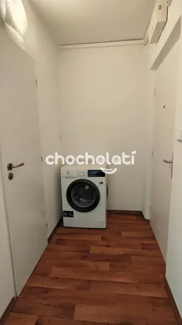 Pronájem bytu 1+kk, Pardubice, Varšavská, 28 m2