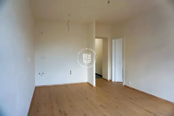 Prodej bytu 3+kk, Praha - Vysočany, Na břehu, 83 m2