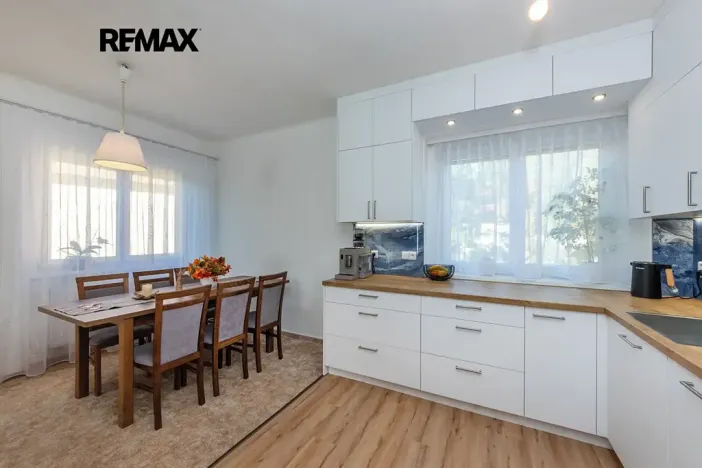 Prodej bytu 3+kk, Praha - Kobylisy, Horňátecká, 78 m2