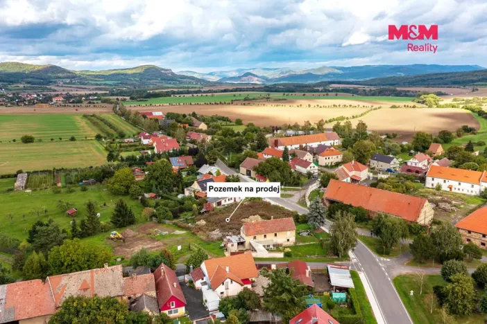 Prodej pozemku pro bydlení, Velemín - Březno, 607 m2