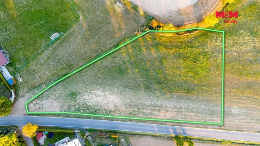 Prodej pozemku pro bydlení, Šípy, 4405 m2
