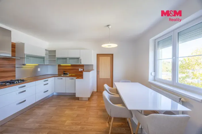 Pronájem bytu 4+1, Domažlice - Hořejší Předměstí, Petrovická, 89 m2