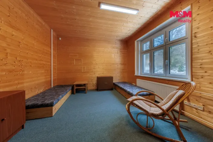 Prodej výrobních prostor, Nejdek, Závodu míru, 2388 m2