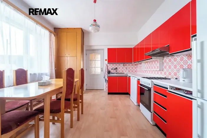 Prodej rodinného domu, Vrdy, Dukelských hrdinů, 221 m2