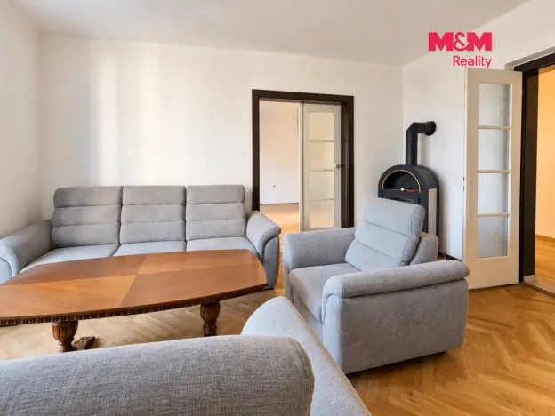Prodej bytu 3+1, Opava - Předměstí, Bezručovo náměstí, 120 m2