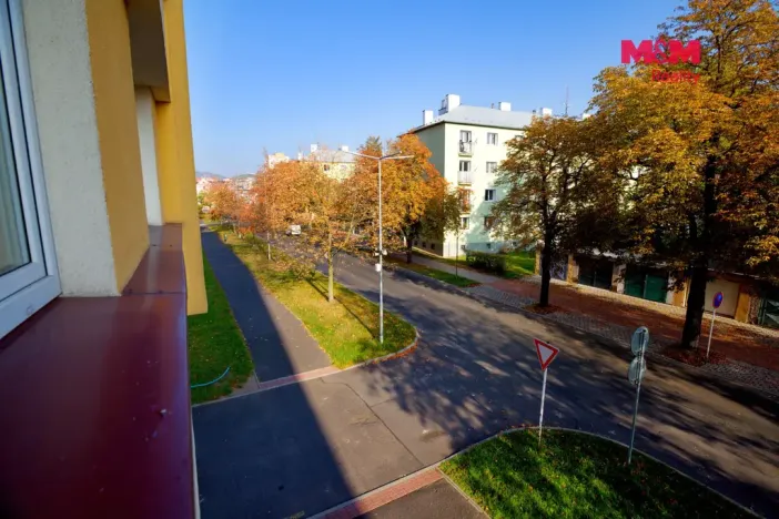 Prodej bytu 3+1, Chomutov, Bezručova, 64 m2