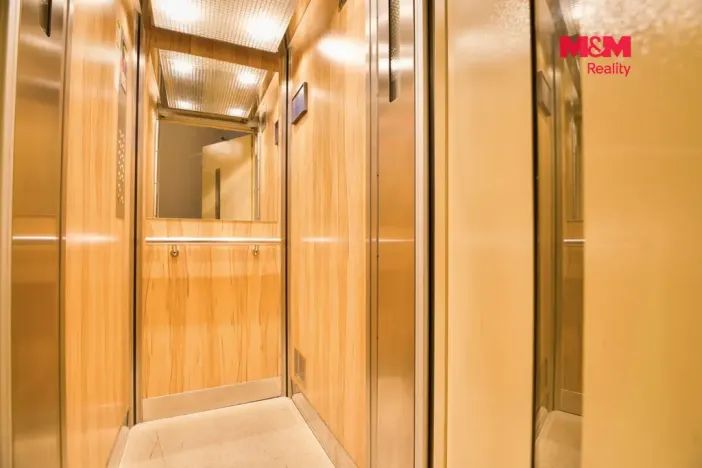 Prodej bytu 3+1, Chomutov, Bezručova, 64 m2
