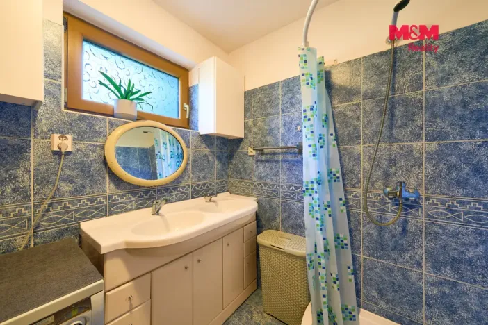 Prodej rodinného domu, Náchod - Lipí, 460 m2