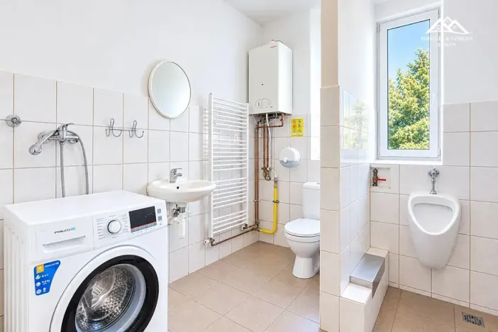 Pronájem výrobních prostor, Nová Ves u Chotěboře, 266 m2