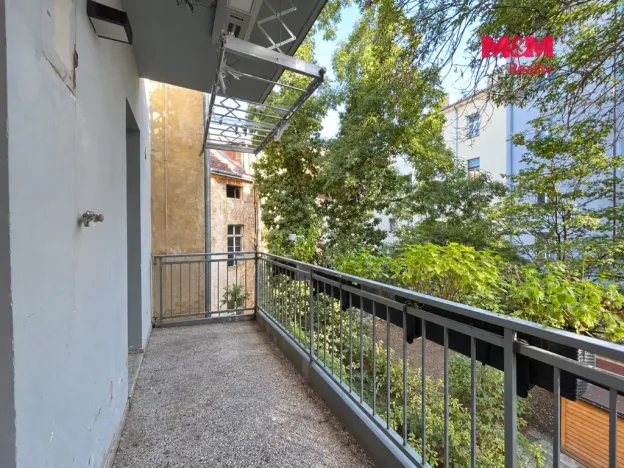 Prodej bytu 3+1, Praha - Žižkov, Víta Nejedlého, 78 m2