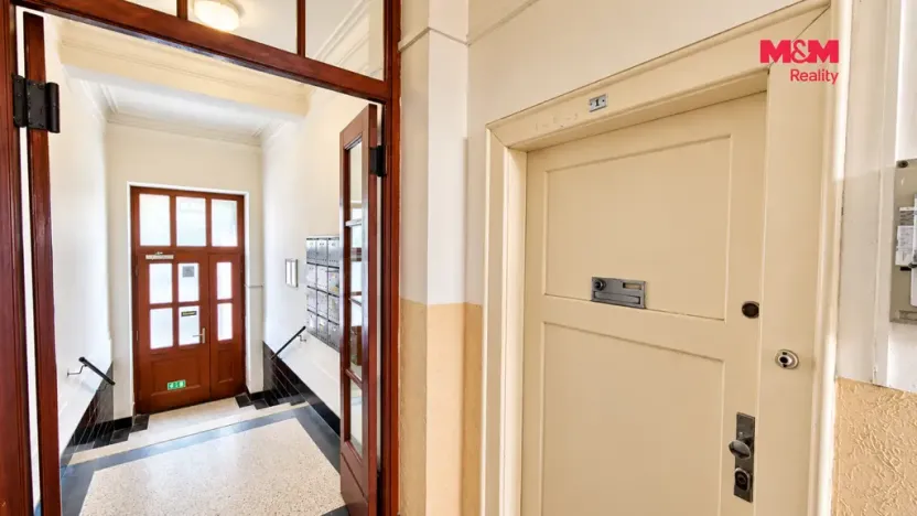 Prodej bytu 1+1, Praha - Nusle, U družstev, 58 m2