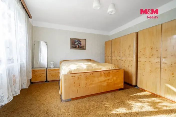 Prodej rodinného domu, Hostim, 130 m2