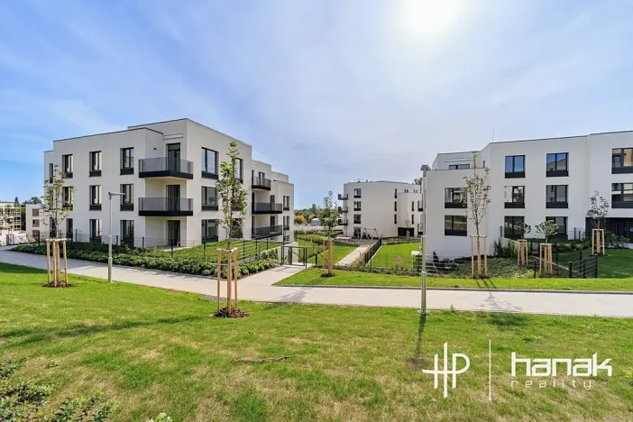 Pronájem bytu 2+kk, Olomouc, Milana Ticháka, 56 m2