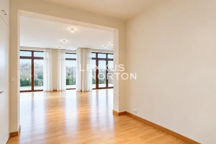 Pronájem vily, Praha - Nebušice, Nebušická, 400 m2