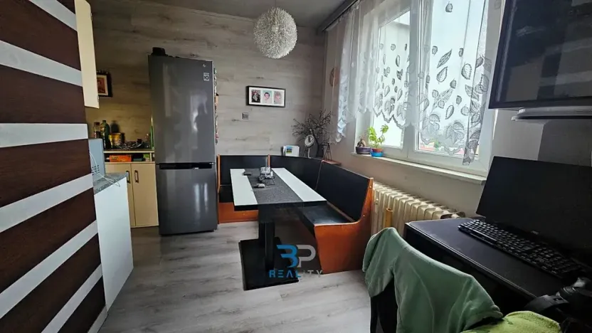 Prodej bytu 2+1, Praha - Malešice, Limuzská, 47 m2