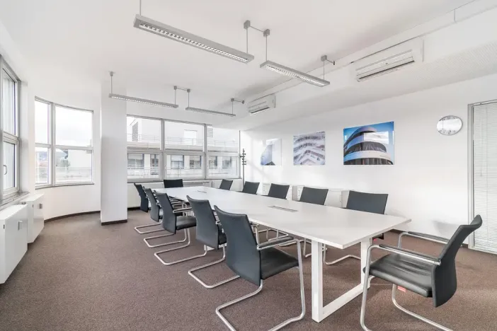 Pronájem kanceláře, Praha - Holešovice, Jankovcova, 70 m2