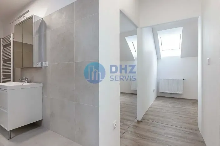 Pronájem bytu 4+kk, Hořátev, 90 m2