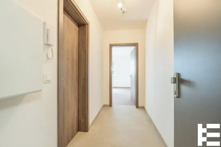 Prodej bytu 1+kk, Praha - Satalice, Za Novákovou zahradou, 34 m2