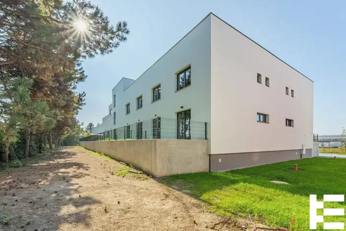 Prodej bytu 1+kk, Praha - Satalice, Za Novákovou zahradou, 34 m2
