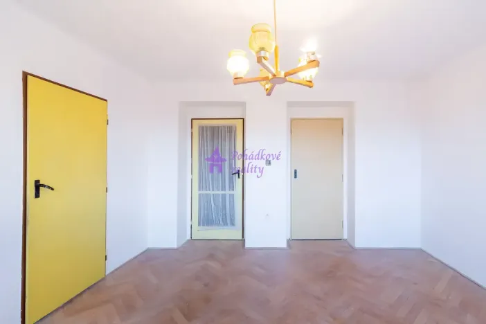 Prodej bytu 2+1, Olomouc - Nové Sady, Myslbekova, 54 m2