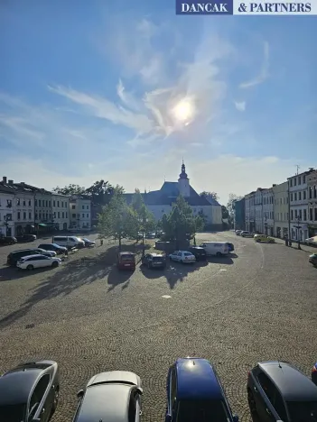 Pronájem kanceláře, Frýdek-Místek, Zámecké nám., 84 m2