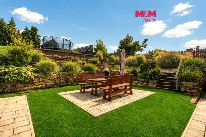 Prodej rodinného domu, Mratín, V Poustkách, 168 m2