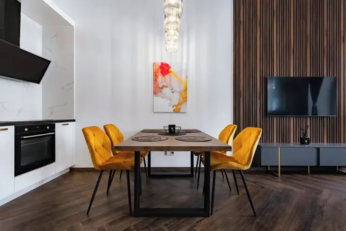 Prodej bytu 3+kk, Horní Planá, Náměstí, 83 m2