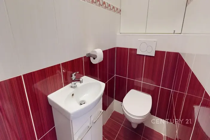 Prodej bytu 3+kk, Bystřice, Družstevní, 74 m2