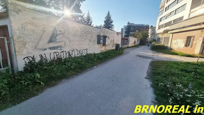 Pronájem garáže, Brno, Stránského, 17 m2