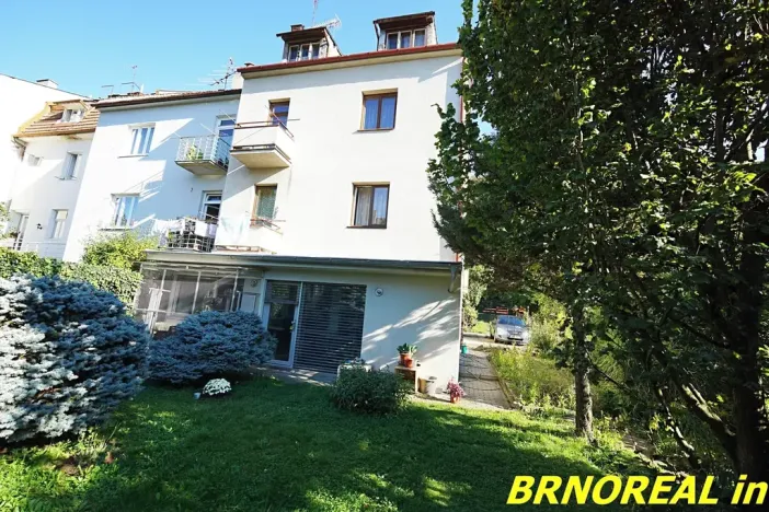 Prodej podílu rodinného domu, Brno, Šmejkalova, 195 m2