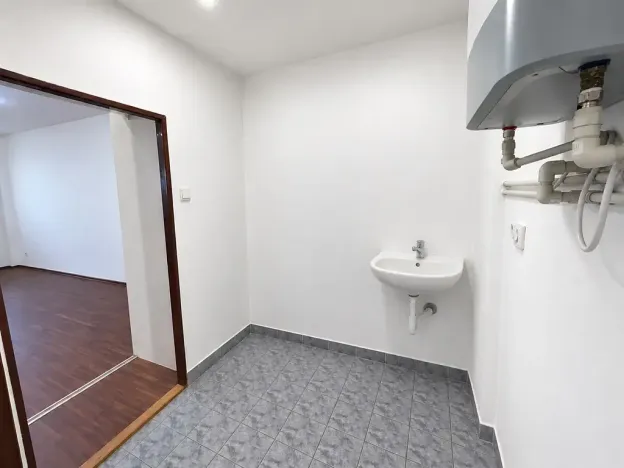 Pronájem kanceláře, Opava, Na Rybníčku, 32 m2