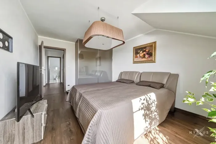 Prodej rodinného domu, Větrušice, Skalní, 158 m2