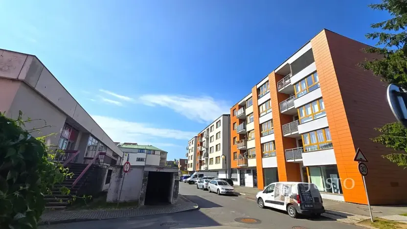 Prodej obchodního prostoru, Písek, V Portyči, 229 m2