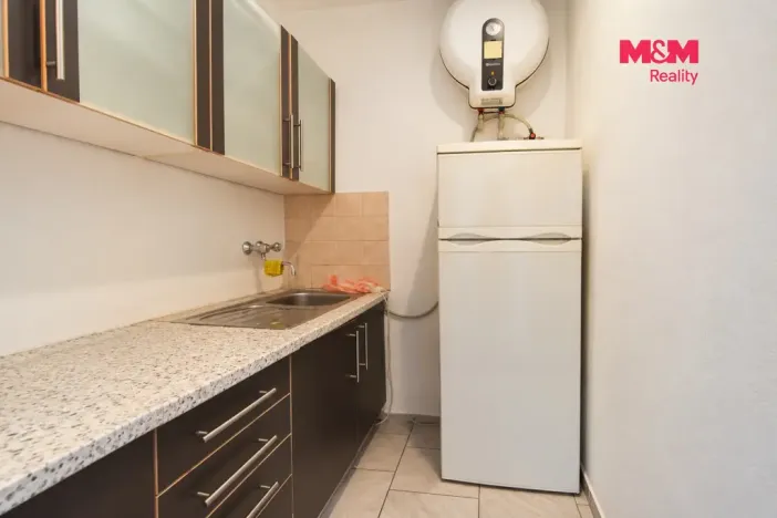 Pronájem bytu 2+1, Praha - Vysočany, Pod pekárnami, 61 m2