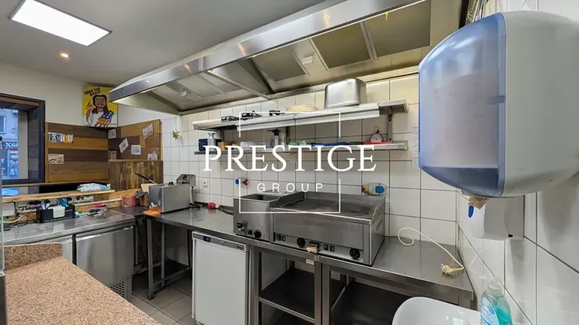 Pronájem restaurace, Praha - Holešovice, Komunardů, 46 m2
