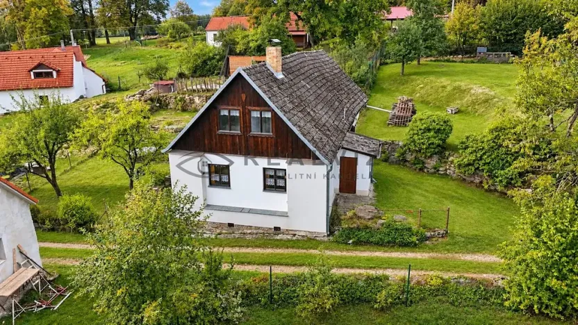 Prodej chalupy, Benešov nad Černou, 151 m2