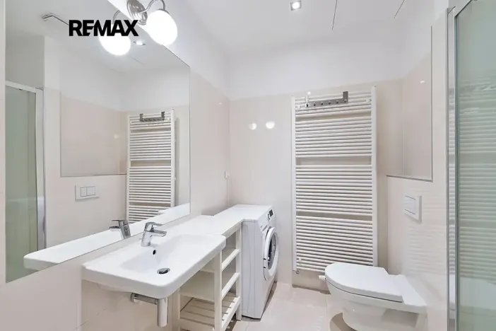 Prodej bytu 2+kk, Praha - Vršovice, 28. pluku, 51 m2
