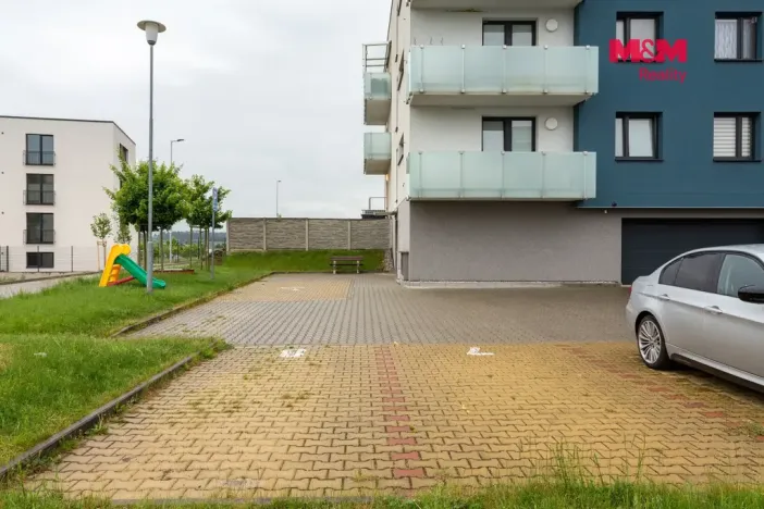 Pronájem bytu 1+kk, Plzeň - Litice, Vysoká, 38 m2