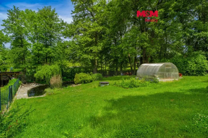 Prodej pozemku pro bydlení, Zásmuky - Nesměň, 1022 m2