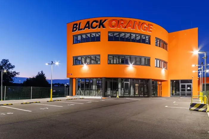Pronájem kanceláře, Mělník, Bezručova, 126 m2