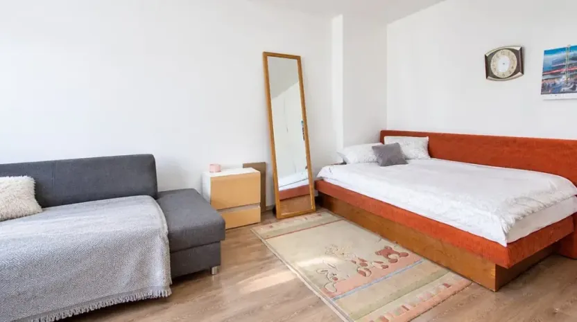 Prodej bytu 2+1, Kuřim, Na Královkách, 55 m2