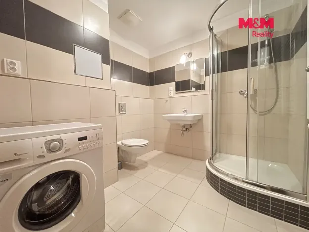 Pronájem bytu 1+kk, Praha - Michle, Hanusova, 38 m2